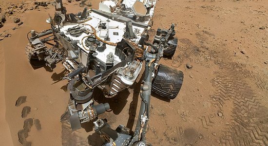 Lg mars rover curiosity